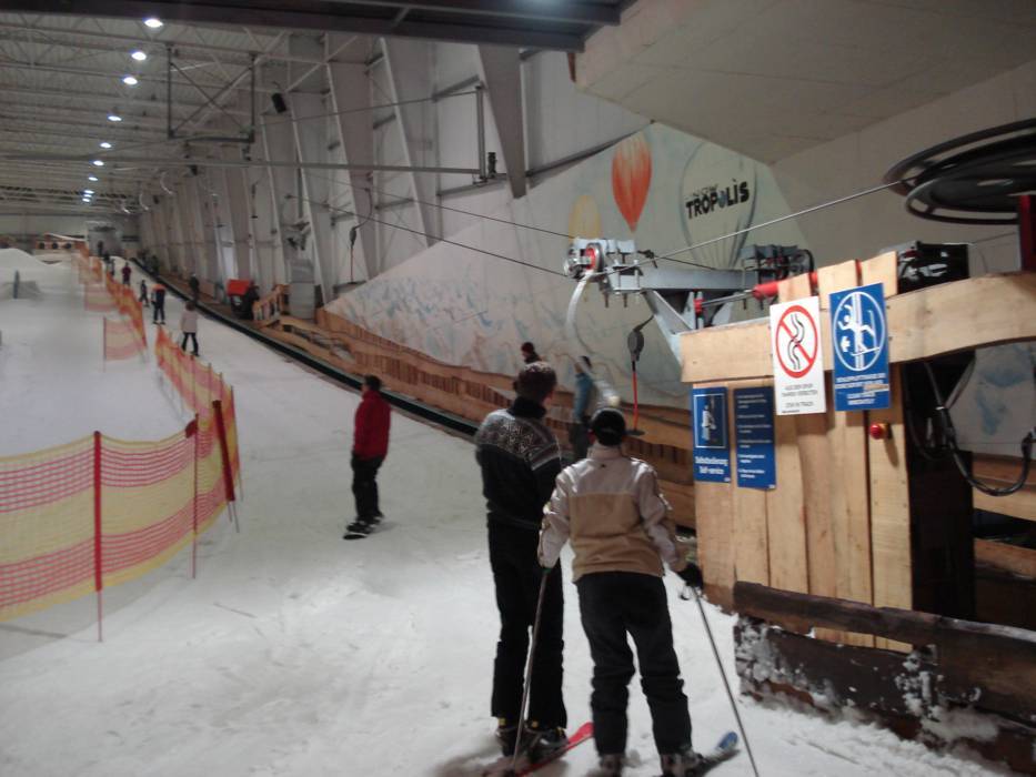 Skihalle SnowTropolis Senftenberg Skifahren