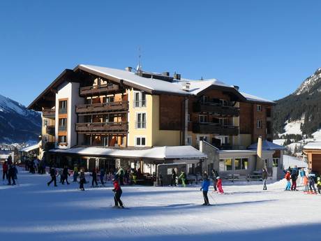 Tannheimer Tal: Unterkunftsangebot der Skigebiete – Unterkunftsangebot Füssener Jöchle – Grän