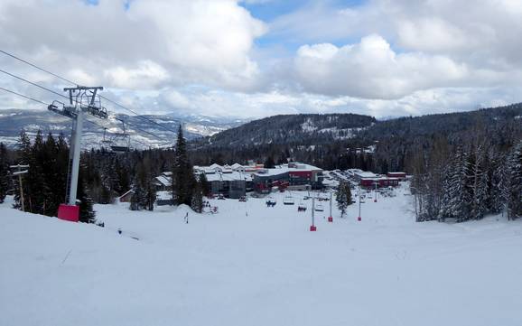 Größter Höhenunterschied in den Monashee Mountains – Skigebiet Red Mountain Resort – Rossland